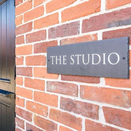 The Studio, Hoo Вудбридж Экстерьер фото
